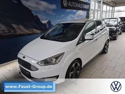 Weiß Gebraucht 2018 Ford C-MAX Titanium Van / Kleinbus | 12.450 € (Guter Preis)