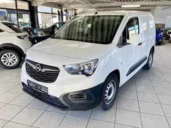 Weiß Gebraucht 2021 Opel Combo Van / Kleinbus | 11.980 € (Guter Preis)