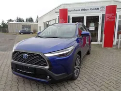 Blau Gebraucht 2023 Toyota Corolla Cross Team SUV | 33.550 € (Superpreis)