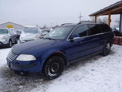 Blau Gebraucht 2004 VW Passat Kombi | 550 € (Guter Preis)