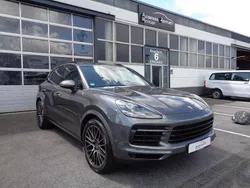 Quarzitgrau metallic Gebraucht 2019 Porsche Cayenne SUV | 56.990 € (Fairer Preis)