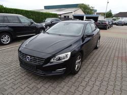 Schwarz Gebraucht 2015 Volvo S60 Kinetic Limousine | 9.690 € (Fairer Preis)