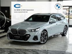 M brooklyn grau Gebraucht 2025 BMW 520 M Sport Kombi | 56.889 € (Superpreis)