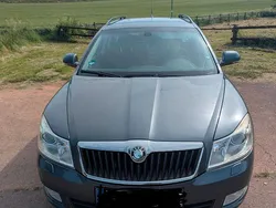Grau Gebraucht 2008 Skoda Octavia Elegance Kombi | 1.600 € (Superpreis)