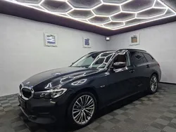 BMW 330e