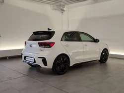 Weiß Gebraucht 2019 Kia Rio GT-Line Limousine | 14.650 € (Guter Preis)