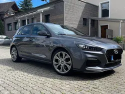 Grau Gebraucht 2018 Hyundai i30 N Line Limousine | 15.499 € (Fairer Preis)