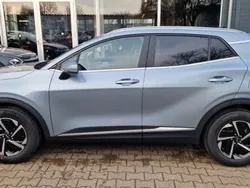 Grau Neu 2024 Kia Sportage Vision SUV | 28.759 € (Fairer Preis)
