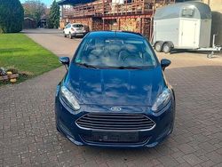 Blau Gebraucht 2013 Ford Fiesta Kleinwagen | 3.999 € (Fairer Preis)