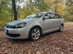 Grau Gebraucht 2010 VW Golf VI Kombi | 4.500 € (Fairer Preis)