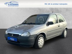 Grau Gebraucht 1996 Opel Corsa Kleinwagen | 2.200 € (Etwas zu teuer)