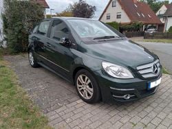 Grün Gebraucht 2011 Mercedes B160 Van / Kleinbus | 5.000 € (Guter Preis)