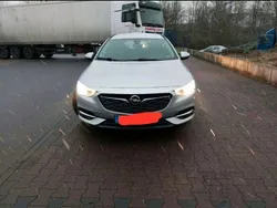 Grau Gebraucht 2018 Opel Insignia Dynamic Kombi | 10.900 € (Fairer Preis)