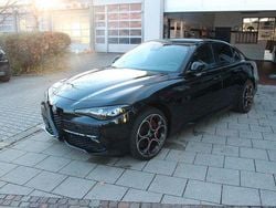 Schwarz Gebraucht 2023 Alfa Romeo Giulia Competizione Limousine | 33.900 € (Fairer Preis)