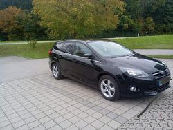 Schwarz Gebraucht 2013 Ford Focus Titanium Kombi | 3.300 € (Superpreis)