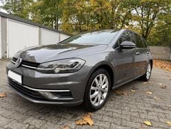 Grau Gebraucht 2019 VW Golf VII IQ Drive Limousine | 14.600 € (Guter Preis)