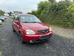 Rot Gebraucht 2007 Kia Carens LX Van / Kleinbus | 699 € (Guter Preis)