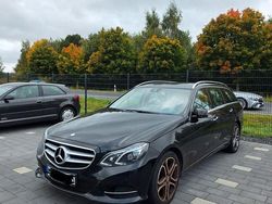 Schwarz Gebraucht 2014 Mercedes E200 Kombi | 10.390 € (Superpreis)