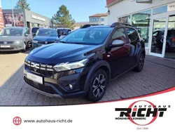 Schwarz Gebraucht 2023 Dacia Sandero Expression Kleinwagen | 14.980 € (Guter Preis)
