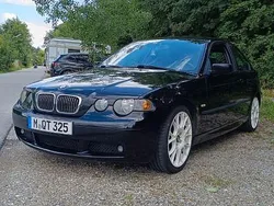 Schwarz Gebraucht 2003 BMW 325 M Sport Limousine | 4.200 € (Fairer Preis)