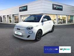 Weiß Gebraucht 2022 Fiat 500e Icon Cabrio | 20.980 € (Guter Preis)