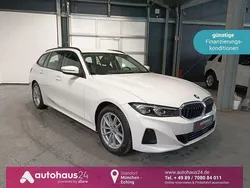 Weiß Gebraucht 2024 BMW 320 Sport Line Limousine | 35.880 € (Guter Preis)