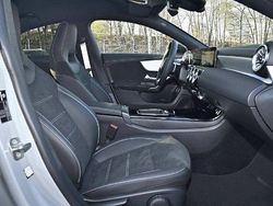 Grau / manufaktur alpingrau Gebraucht 2025 Mercedes CLA180 AMG line Limousine | 39.700 € (Fairer Preis)