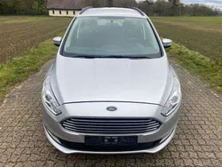 Silber Gebraucht 2016 Ford Galaxy Van / Kleinbus | 9.700 €