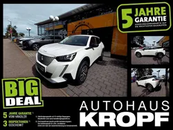 Lack weiss perlglänzend/typ au Gebraucht 2022 Peugeot e-2008 Active SUV | 17.490 € (Superpreis)
