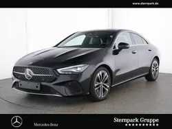 Schwarz Gebraucht 2024 Mercedes CLA180 Limousine | 31.990 € (Fairer Preis)