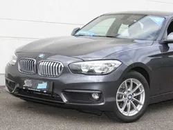 Grau Gebraucht 2018 BMW 118 Advantage Kleinwagen | 17.749 € (Fairer Preis)