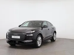 Schwarz Neu 2025 Audi Q6 Sportback e-tron Sport SUV | 78.490 € (Guter Preis)