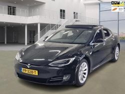 Schwarz Gebraucht 2017 Tesla Model S Kleinwagen | 19.500 € (Guter Preis)