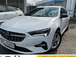 Weiß Gebraucht 2022 Opel Insignia Business Kombi | 25.900 € (Etwas zu teuer)