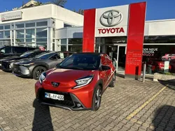 Rot Gebraucht 2022 Toyota Aygo X-plore Kleinwagen | 15.500 € (Fairer Preis)