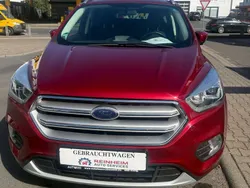 Rot Gebraucht 2019 Ford Kuga SUV | 16.500 € (Guter Preis)