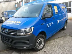 Blau Gebraucht 2018 VW T6 Van | 16.065 €