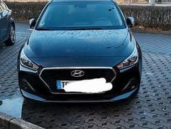 Schwarz Gebraucht 2019 Hyundai i30 YES! Limousine | 10.400 € (Superpreis)
