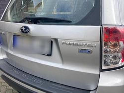 Silber Gebraucht 2011 Subaru Forester SUV | 6.500 € (Guter Preis)
