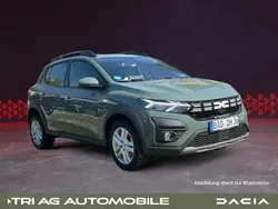 Safarigrüngrau Gebraucht 2024 Dacia Sandero Expression Kleinwagen | 19.222 € (Fairer Preis)