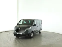 Grau Gebraucht 2024 Renault Trafic Van | 34.990 € (Teuer)
