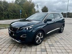 Blau Gebraucht 2019 Peugeot 5008 GT-line Van / Kleinbus | 14.900 € (Guter Preis)