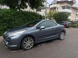 Grau Gebraucht 2008 Peugeot 207 CC Filou Cabrio | 1.800 € (Superpreis)