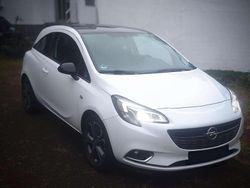 Weiß Gebraucht 2016 Opel Corsa Color Edition Limousine | 6.500 € (Guter Preis)