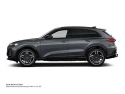 Daytonagrau perleffekt Neu 2025 Audi Q5 Sport SUV | 68.830 € (Fairer Preis)