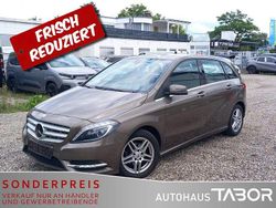 Beige Gebraucht 2014 Mercedes B180 Van / Kleinbus | 10.585 € (Guter Preis)