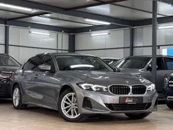 Grau Gebraucht 2022 BMW 320 Limousine | 31.890 € (Fairer Preis)