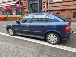 Blau Gebraucht 2002 Opel Astra Kleinwagen | 1.250 € (Fairer Preis)
