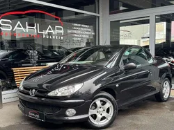 Schwarz Gebraucht 2006 Peugeot 206 CC Cabrio | 2.999 € (Etwas zu teuer)