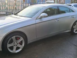 Silber Gebraucht 2005 Mercedes CLS500 Limousine | 6.500 € (Guter Preis)
